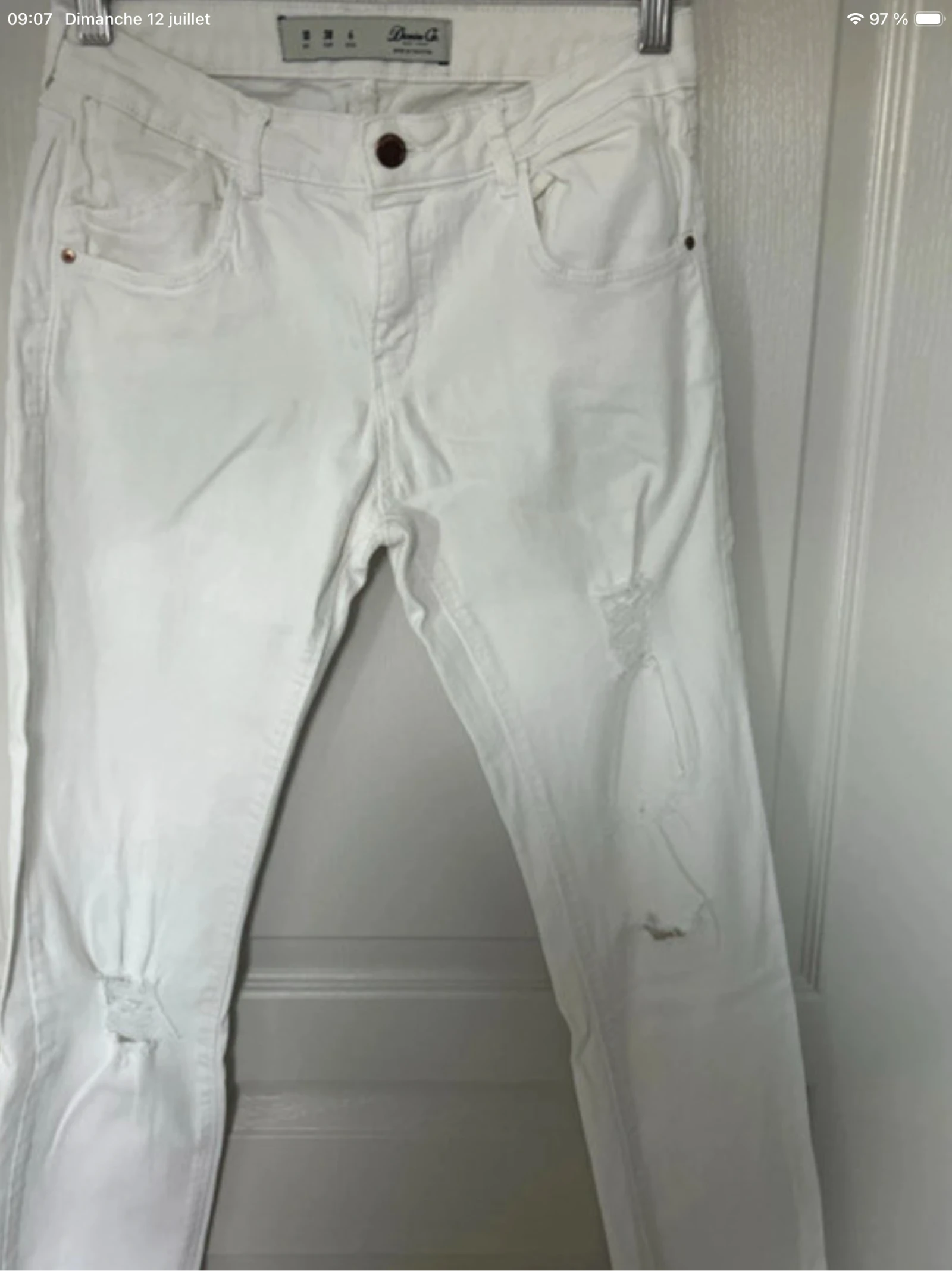 Jeans Blanc troué d'origine Denim Co.💕💕